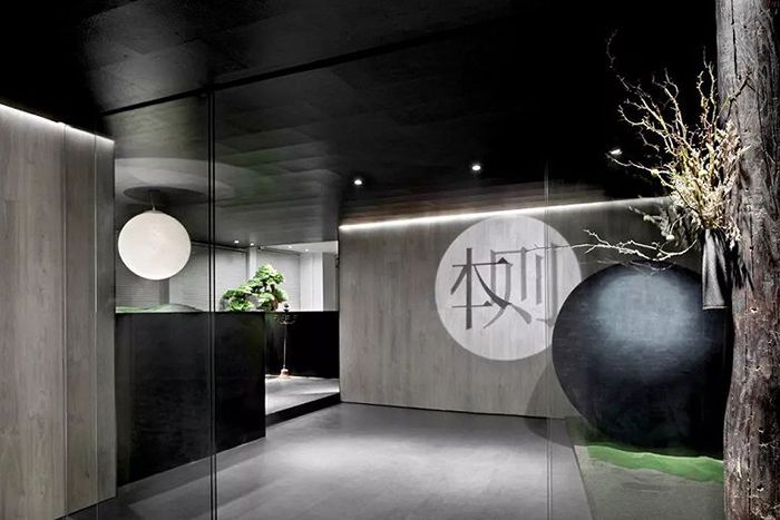小辦公室前臺(tái)應(yīng)該怎樣裝修設(shè)計(jì)?